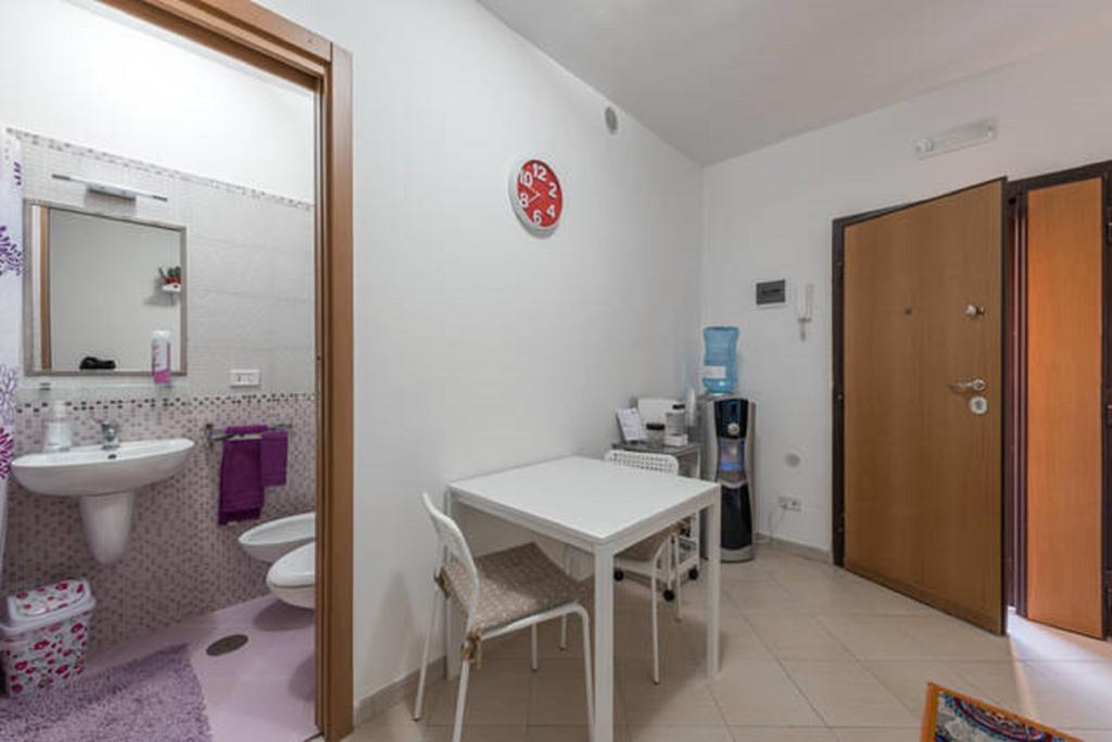 Ferienwohnung Al Cortile Bari Exterior foto