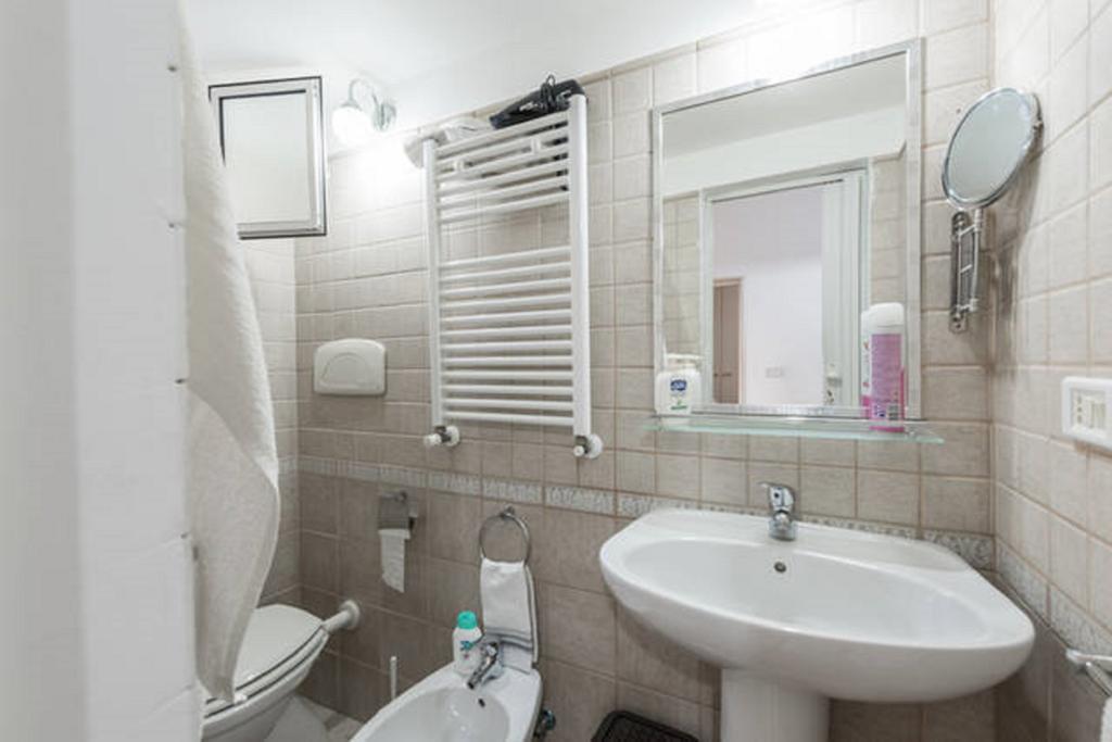 Ferienwohnung Al Cortile Bari Exterior foto